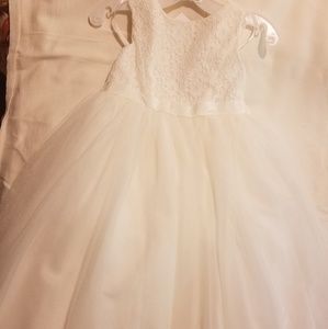 Girls dress